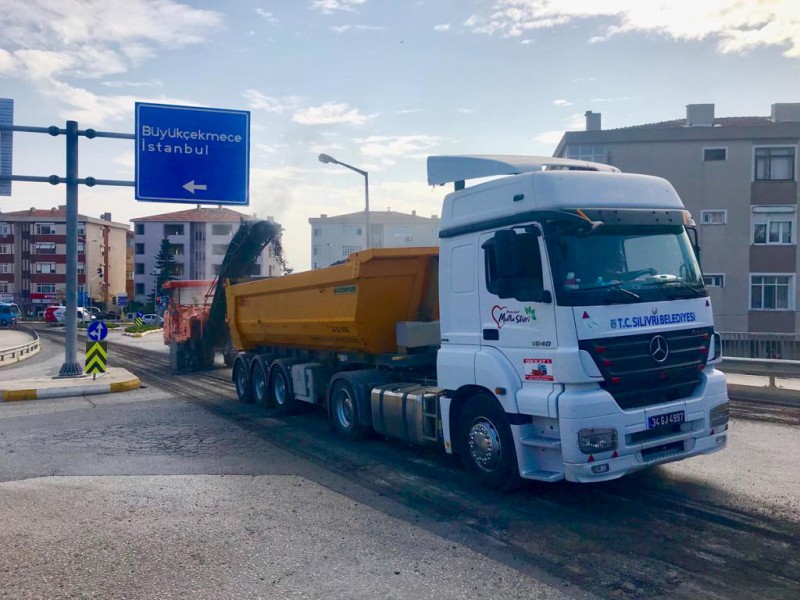 YOL YAPIM VE BAKIM ÇALIŞMALARI ARALIKSIZ SÜRÜYOR