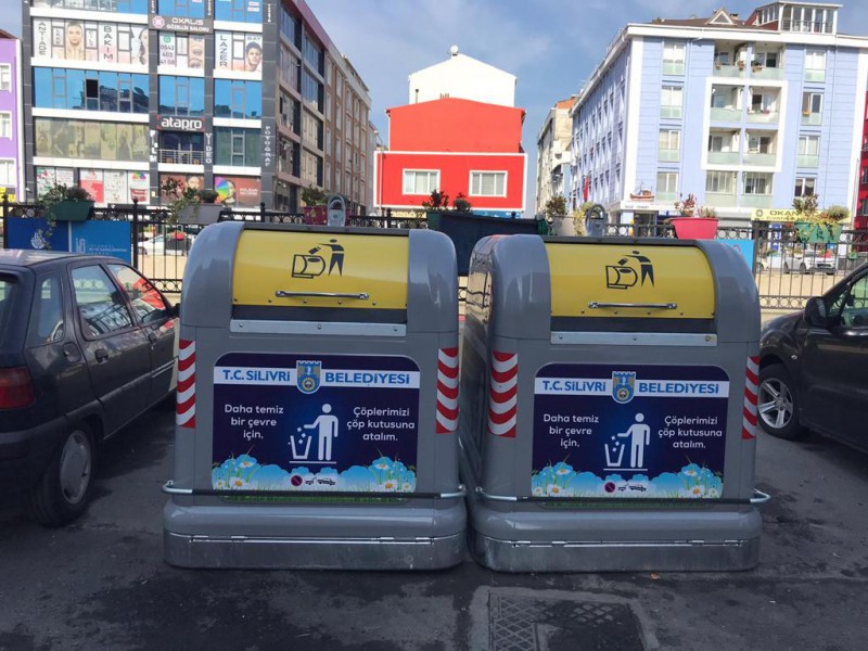 SİLİVRİ BELEDİYESİNDEN ÇEVRECİ ÇÖP KONTEYNERLERİ