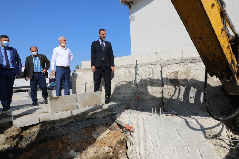 DEVLET HASTANESİ ÖNÜNE ÜST GEÇİT YAPILIYOR
