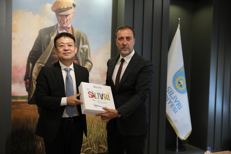 ÇİN’Lİ HEYETTEN BAŞKAN YILMAZ’A “TARIM” ZİYARETİ 