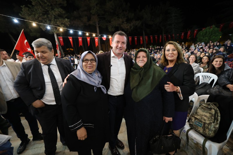 Silivri Belediye Başkanı Balcıoğlu, Değirmenköy’de Vatandaşlarla Bayramlaştı