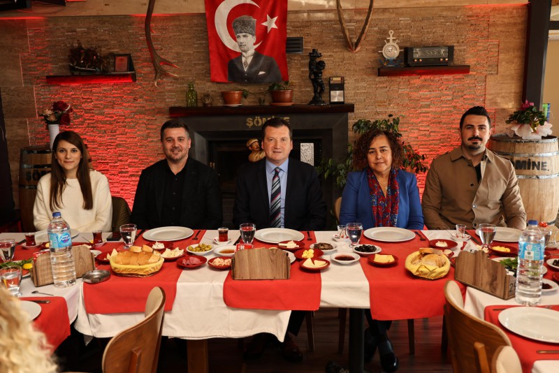 Başkan Balcıoğlu, Özel Silivri TÜRAM Mesleki ve Teknik Anadolu Lisesi Öğretmenlerini Ziyaret Etti