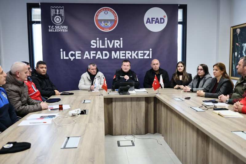 Başkan Balcıoğlu: Zorunlu olmadıkça özel araçlarınızla trafiğe çıkmamaya özen gösterin