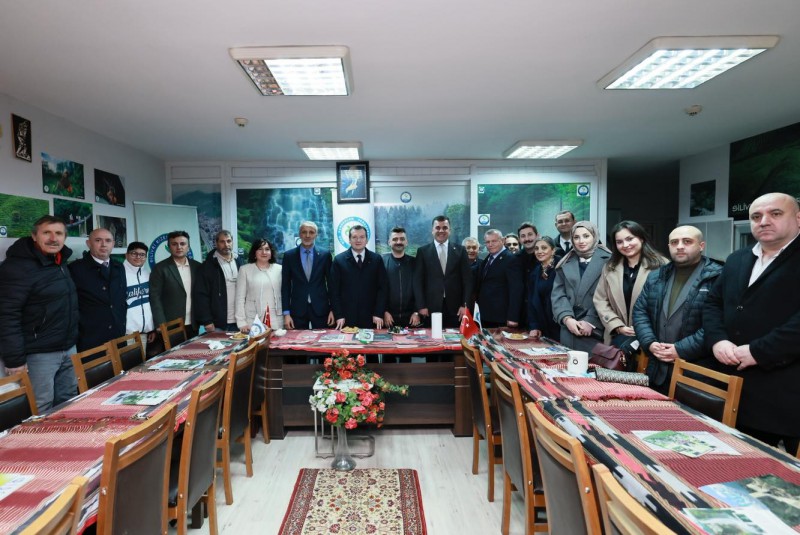 Başkan Balcıoğlu, Silivri Rizeliler Derneği’ni ziyaret etti