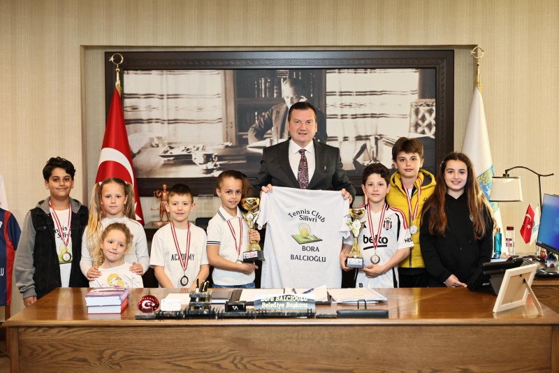 Başkan Balcıoğlu, Tenis Kulübü’nü ağırladı