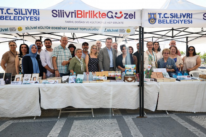 “Bir şehir; insanıyla, hafızasıyla, kültürüyle, çocuklarının hayaliyle, gençlerinin umuduyla şehir olur”