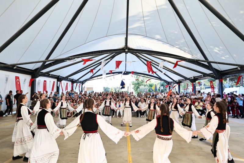 Uluslararası Halk Dansları Mahalle Meydan Gösterileri Ortaköy ve Kavaklı’da Coşkuyla Gerçekleşti