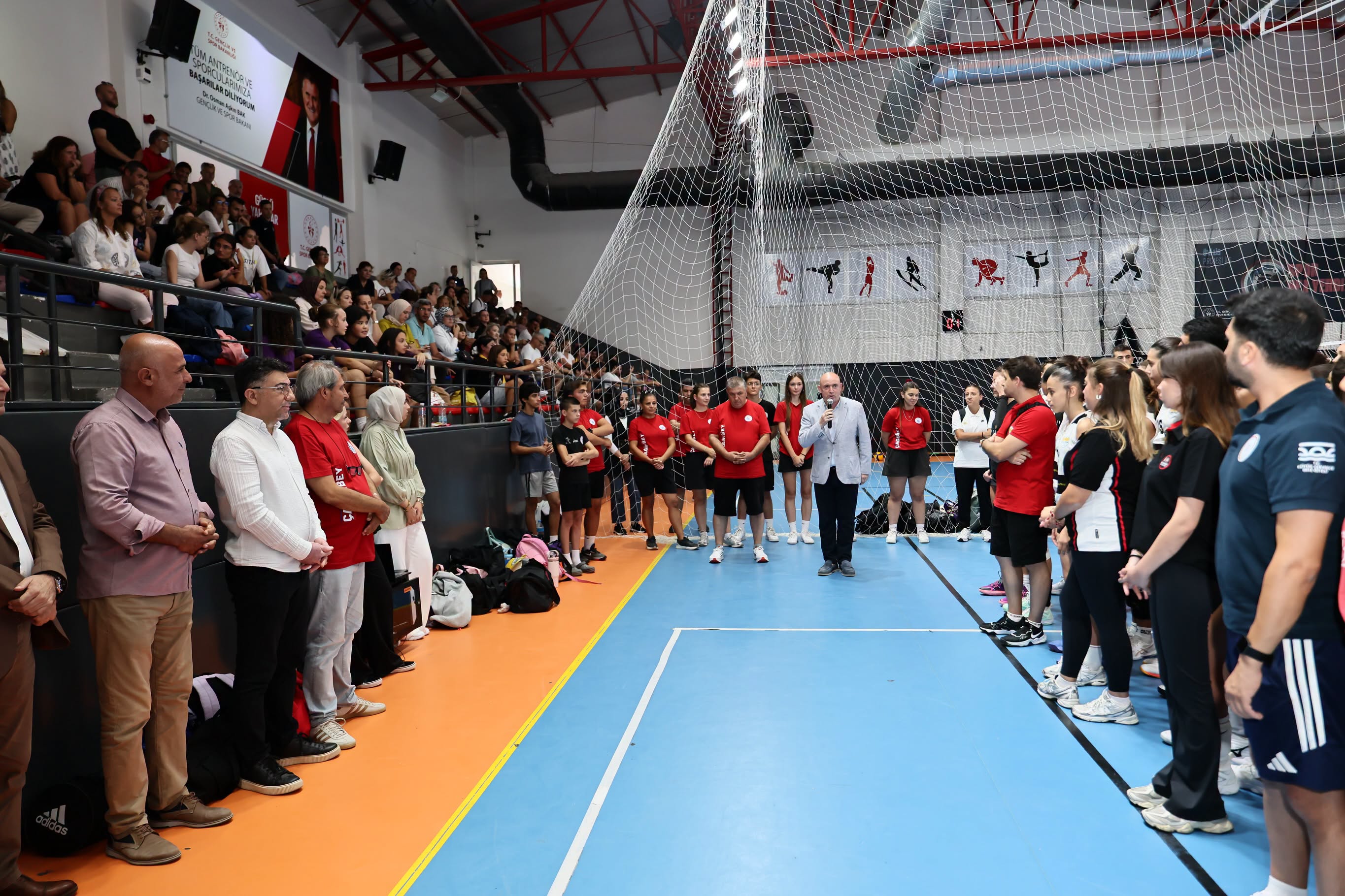 30 Ağustos Zafer Kupası Voleybol Turnuvası Başladı