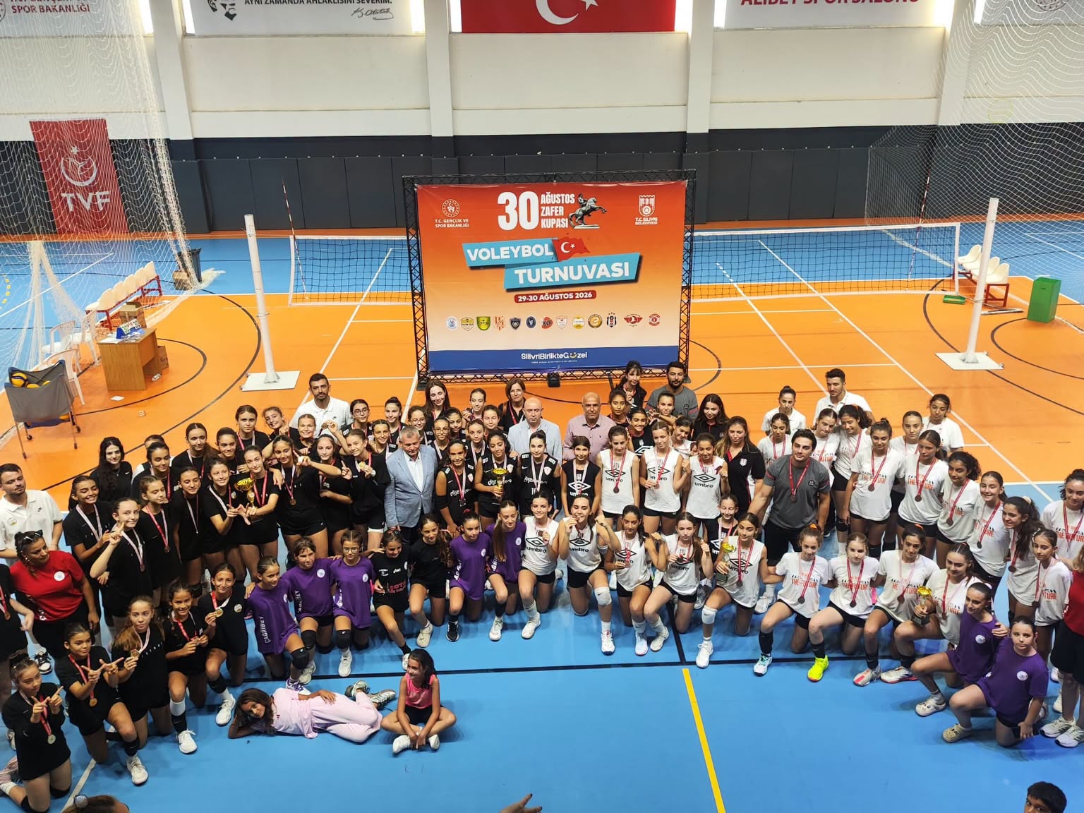 30 Ağustos Zafer Kupası Voleybol Turnuvası Tamamlandı