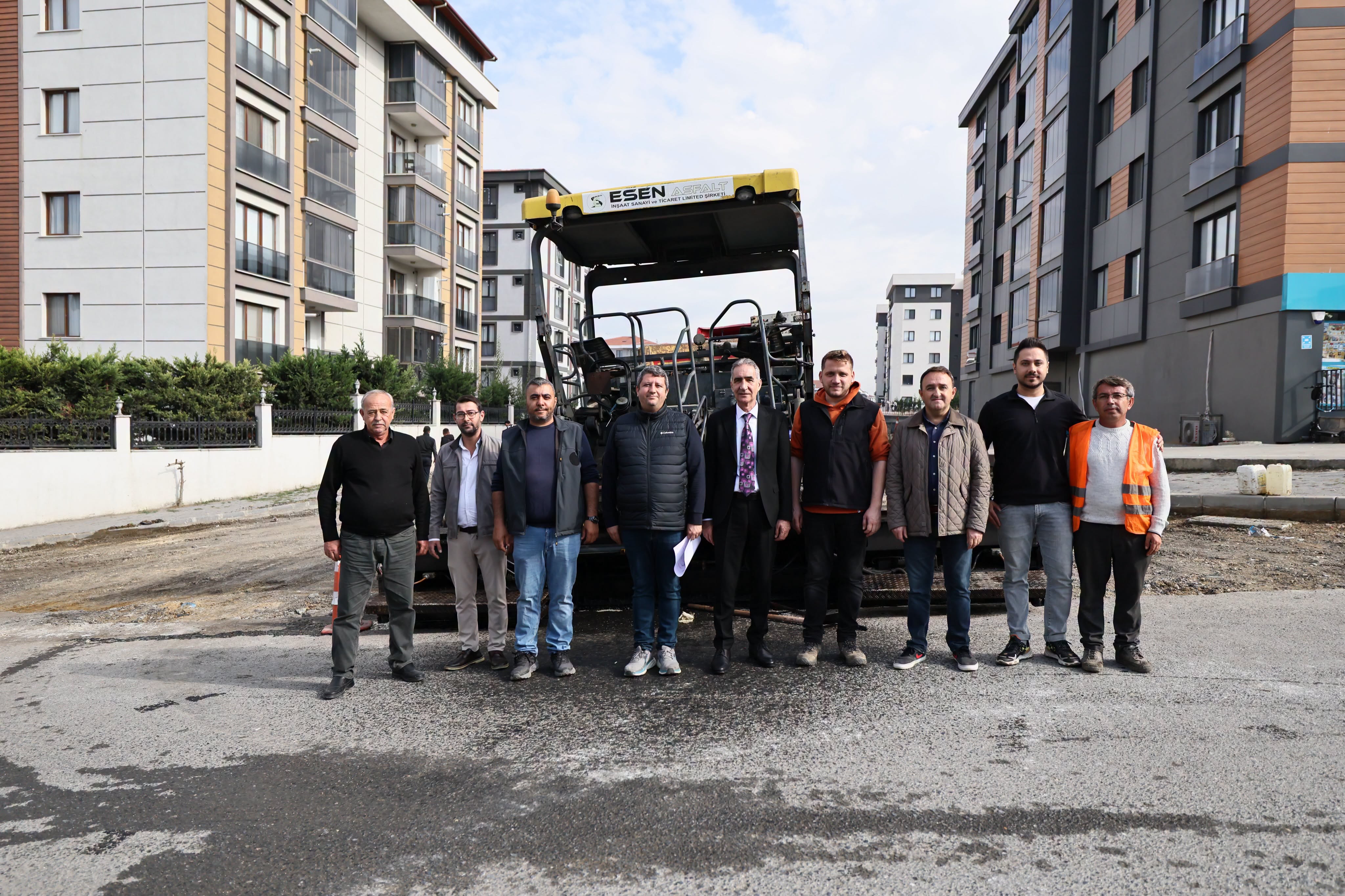 Yeni Mahalle Özgecan Aslan Sokak’ta Asfaltlama Çalışması Başladı