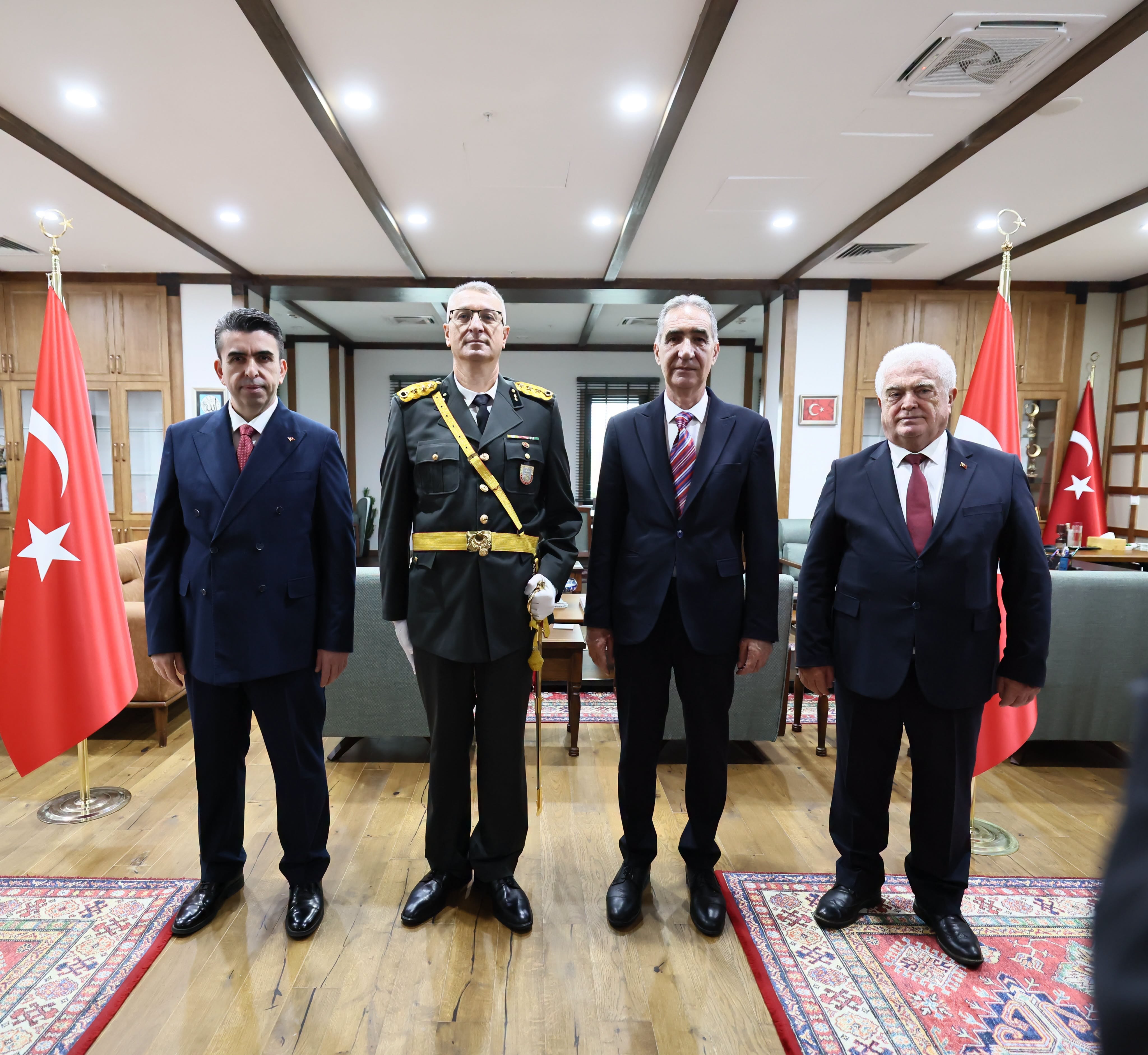 Silivri’de 29 Ekim Cumhuriyet Bayramı Bayramlaşma Töreni Gerçekleştirildi