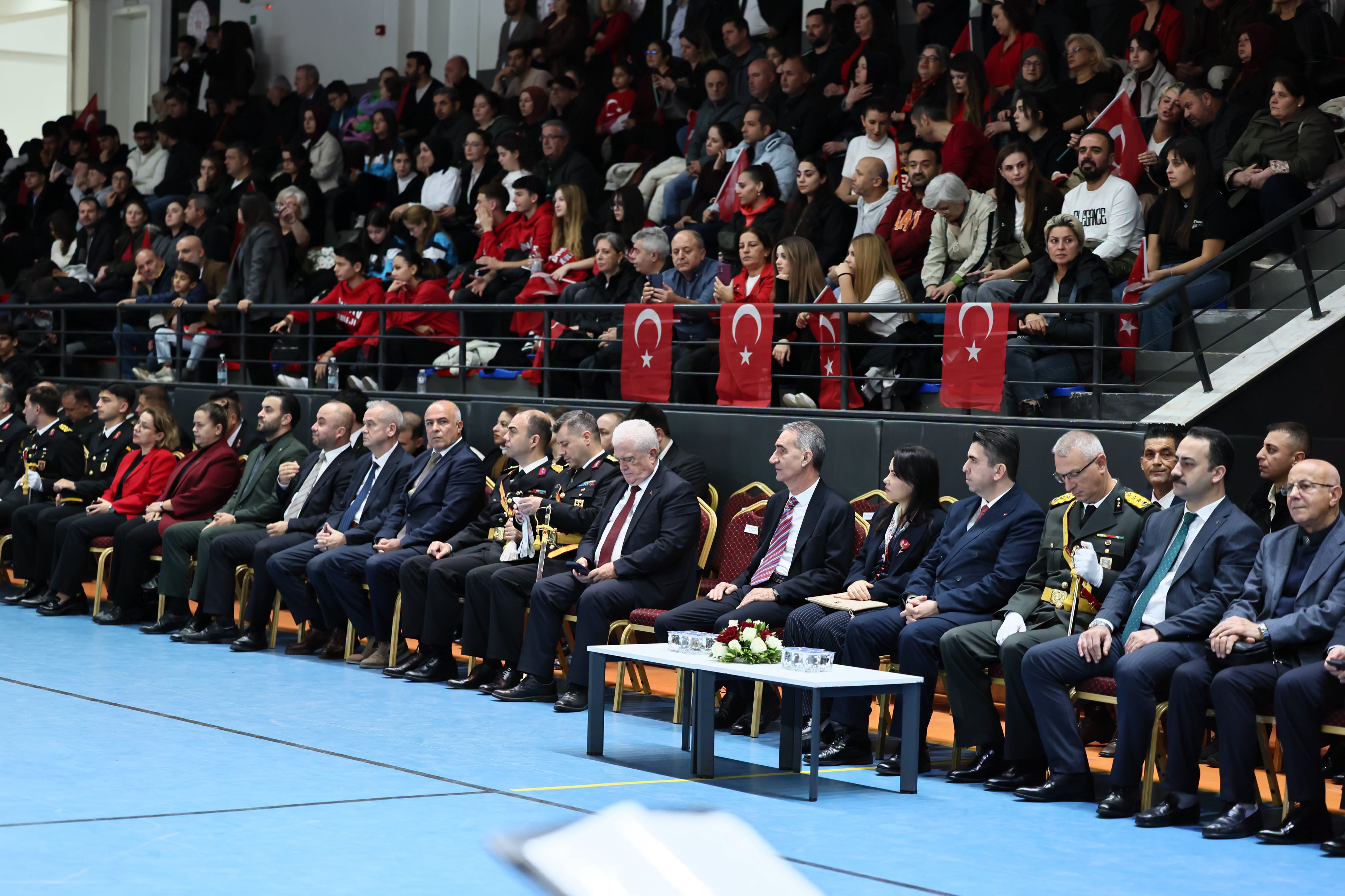 Silivri’de 29 Ekim Cumhuriyet Bayramı Coşkuyla Kutlandı